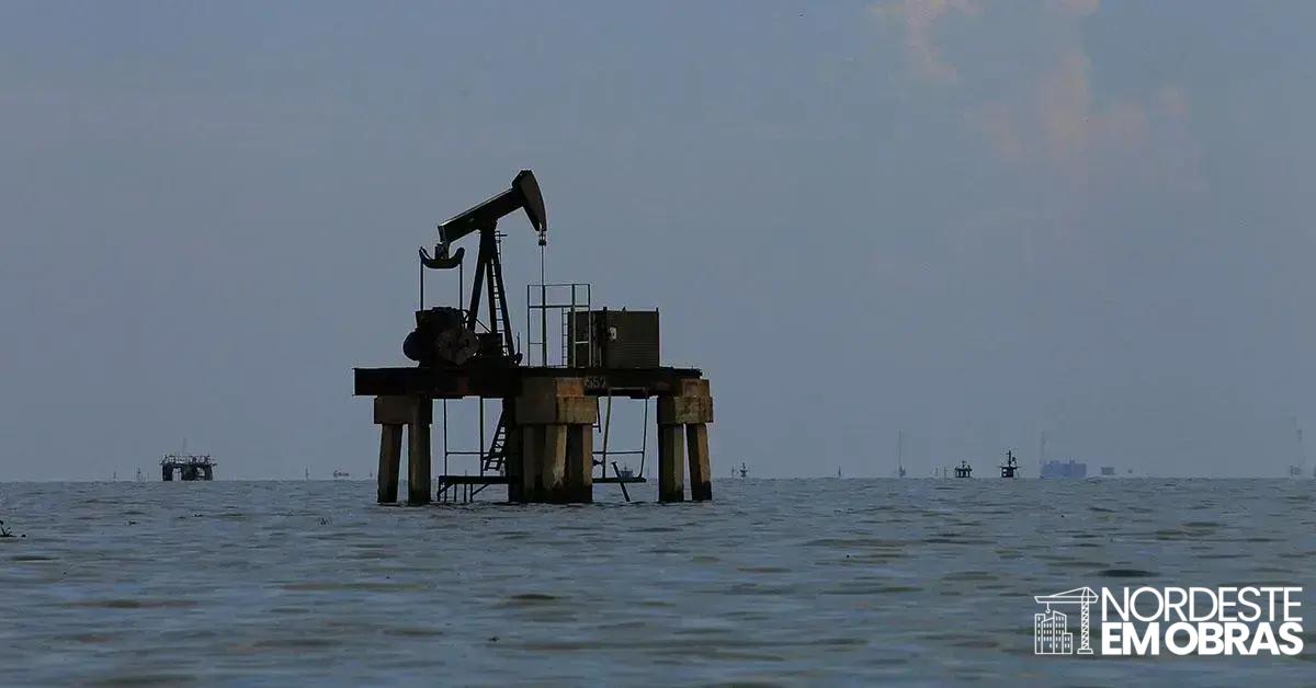 EUA autorizam retorno de grandes petrolíferas à Venezuela e investimentos