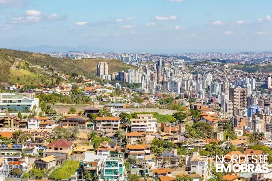 Vendas de imóveis superluxo em BH crescem 43% e metro quadrado sobe