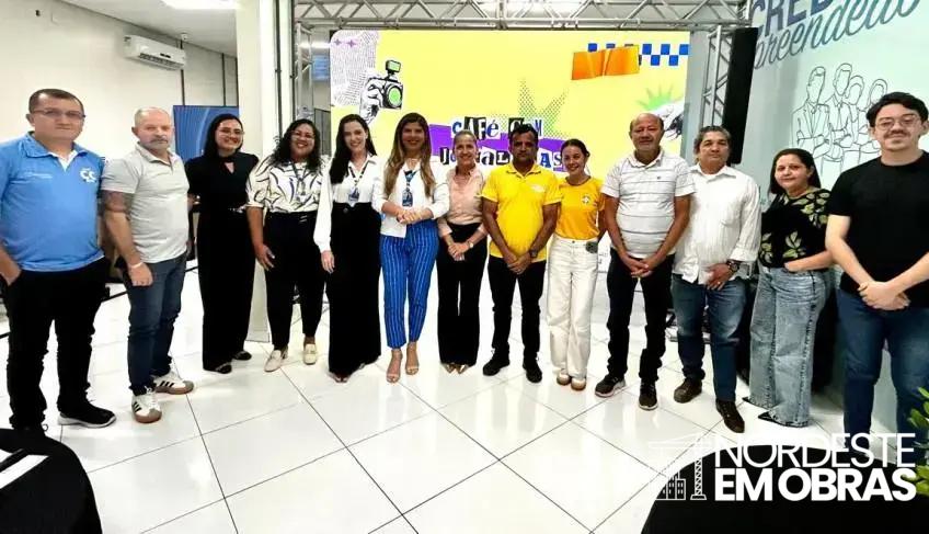 Café com Jornalistas em Açailândia destaca desafios do jornalismo digital